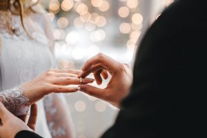 مخالفت خانواده دختر با ازدواج